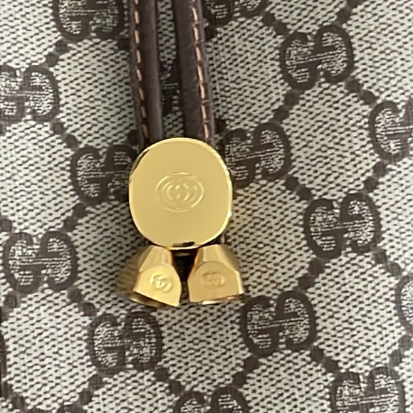 🔥EUC Gucci Brown and Cream Shoulder Bag with Monogram Pattern - Picture 9 of 10
